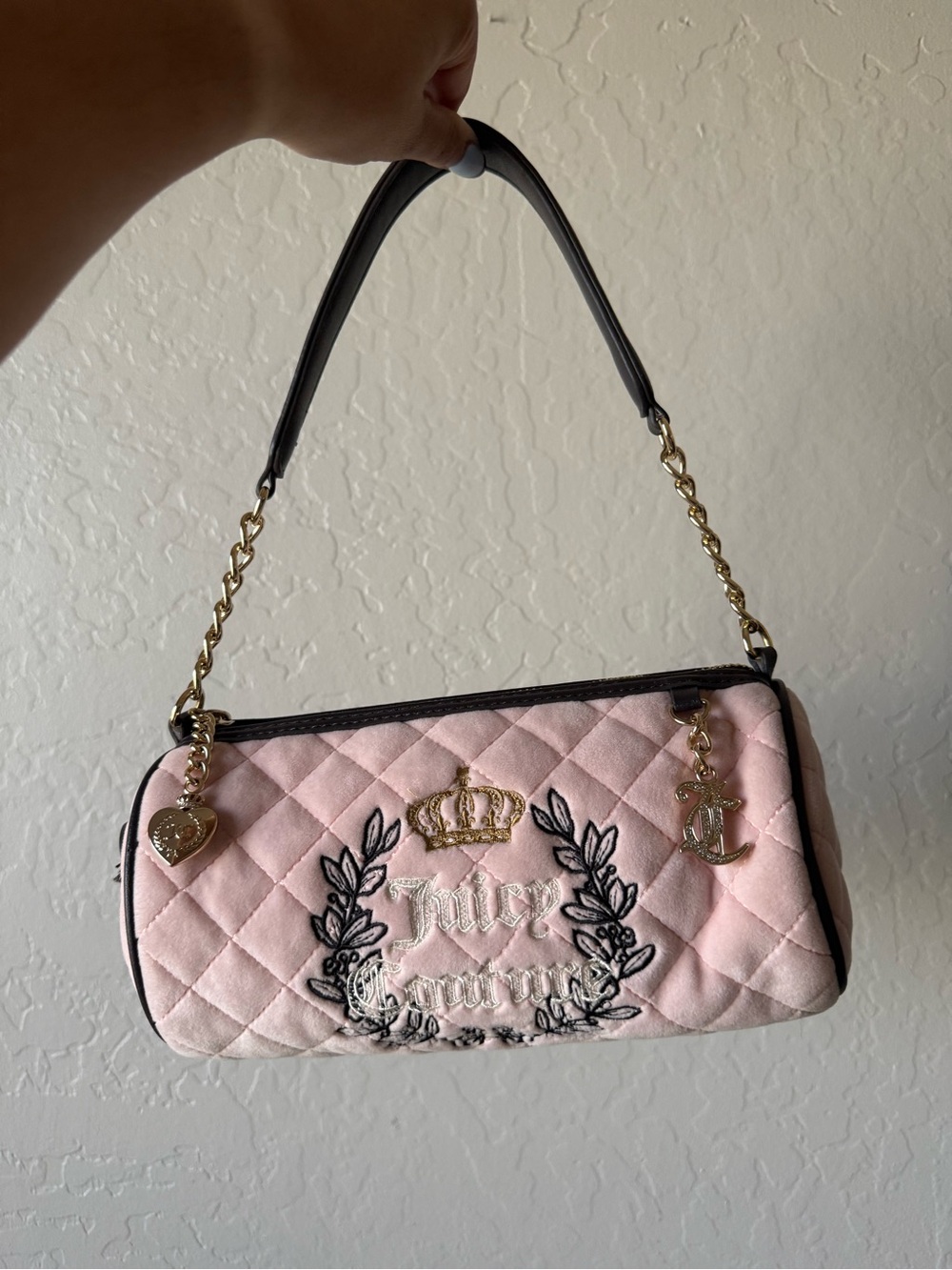 EUC - Juicy Couture Pink Quilted Shoulder Bag with Gold Chain Accents